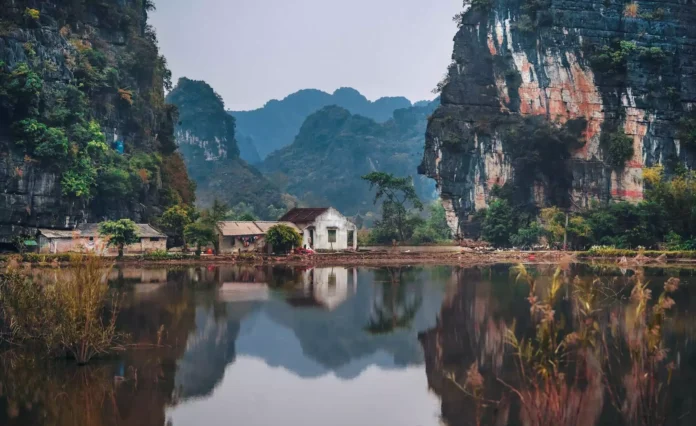 6 Best Places to Visit in Vietnam and Cambodia